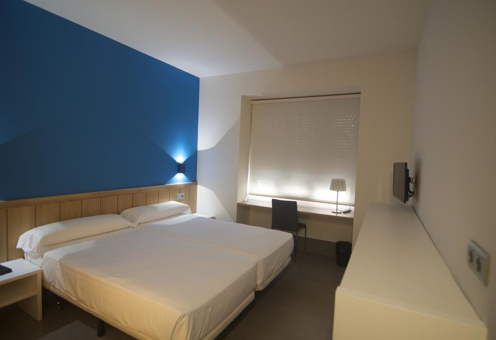 The Book Factory Hostel Βαγιαδολίδ Δωμάτιο φωτογραφία
