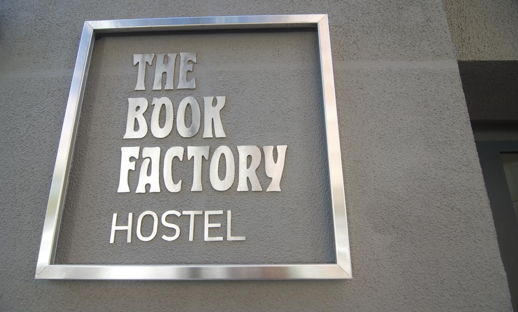 The Book Factory Hostel Βαγιαδολίδ Εξωτερικό φωτογραφία