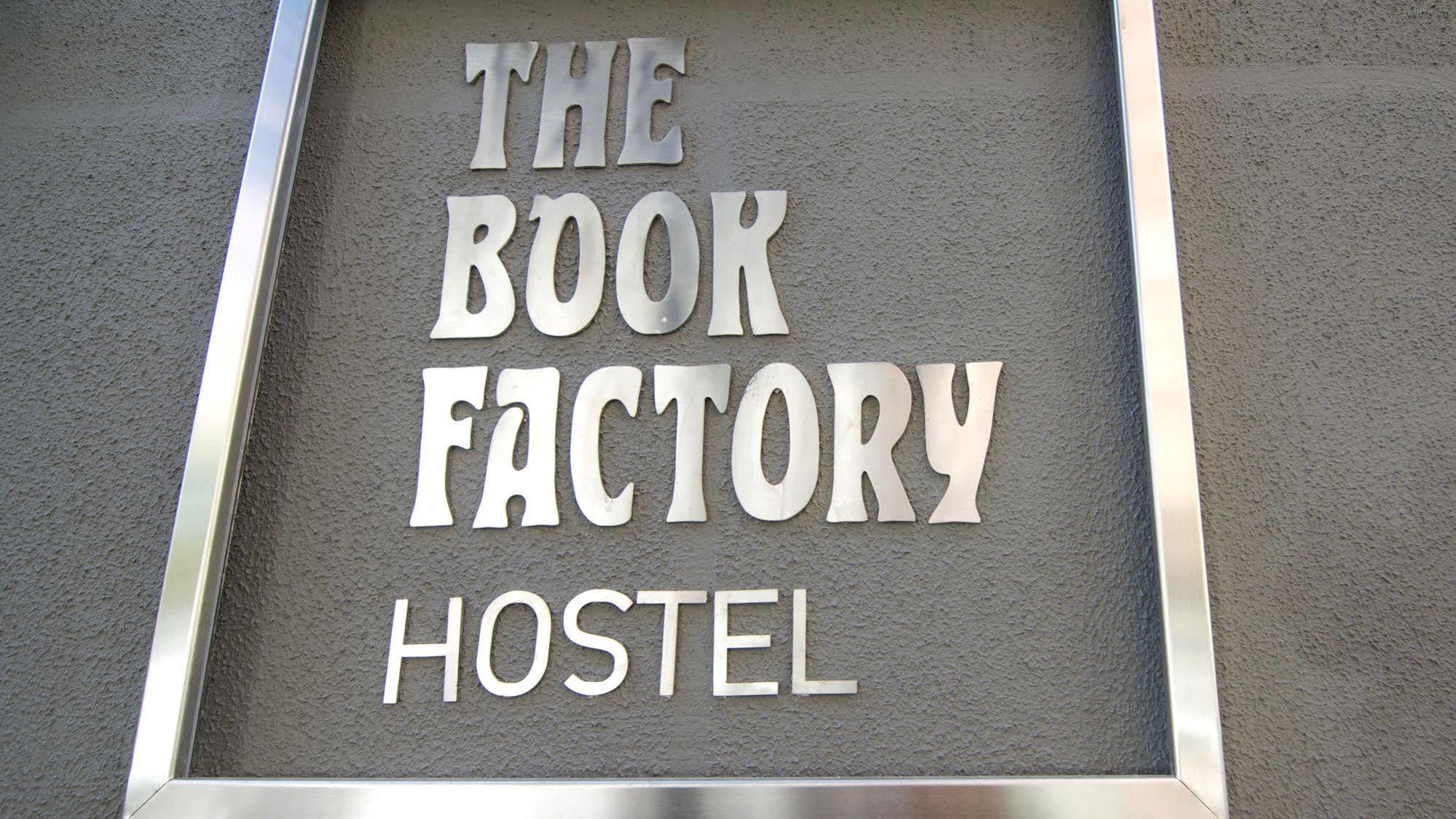 The Book Factory Hostel Βαγιαδολίδ Εξωτερικό φωτογραφία