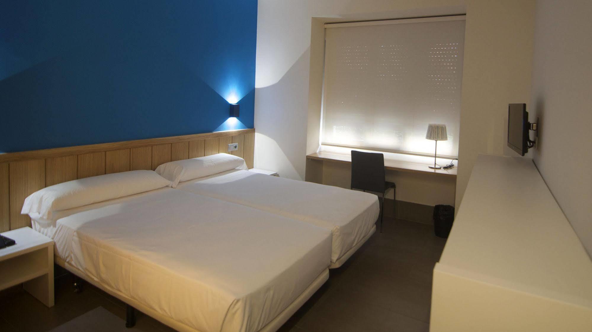 The Book Factory Hostel Βαγιαδολίδ Εξωτερικό φωτογραφία
