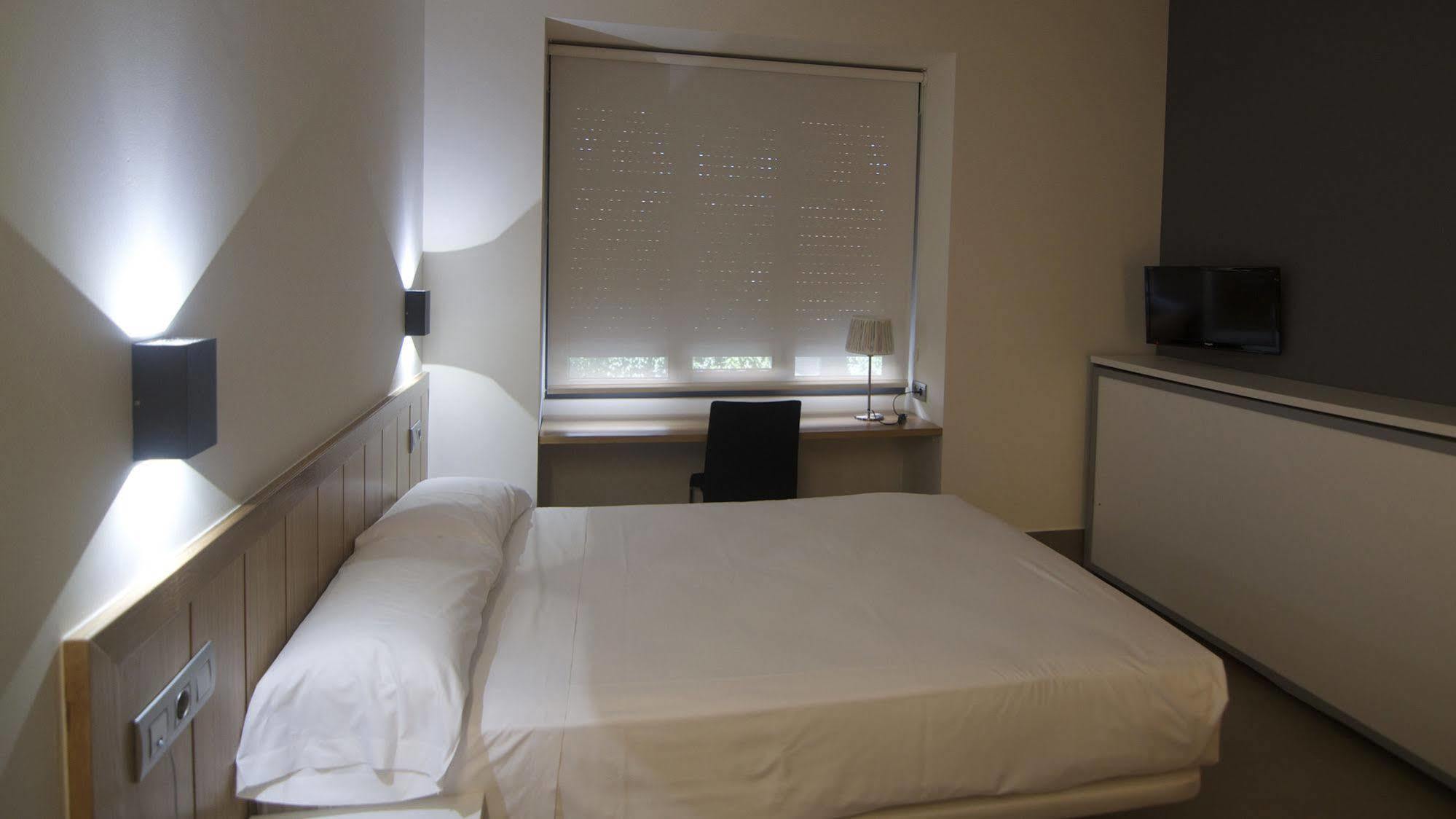 The Book Factory Hostel Βαγιαδολίδ Εξωτερικό φωτογραφία