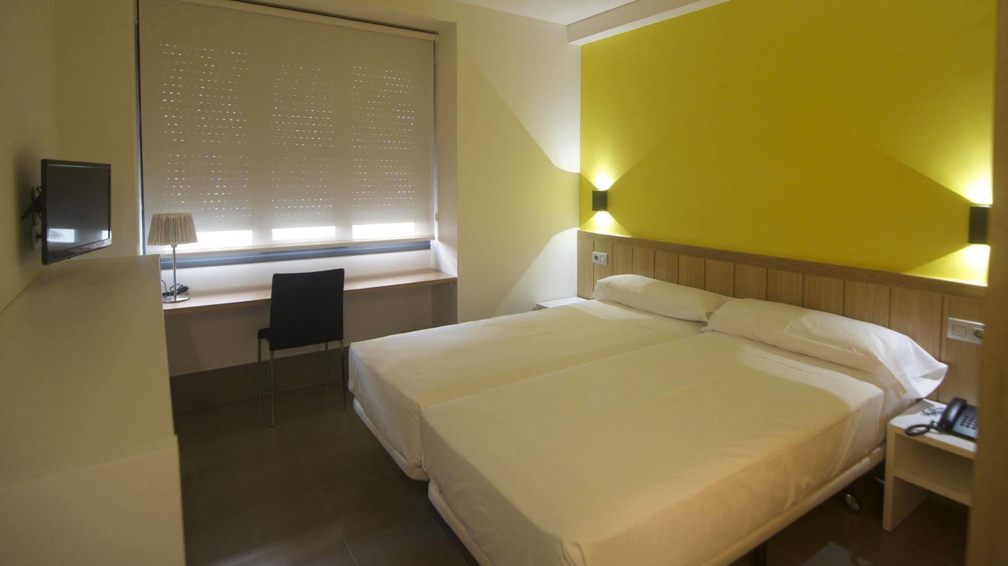 The Book Factory Hostel Βαγιαδολίδ Εξωτερικό φωτογραφία
